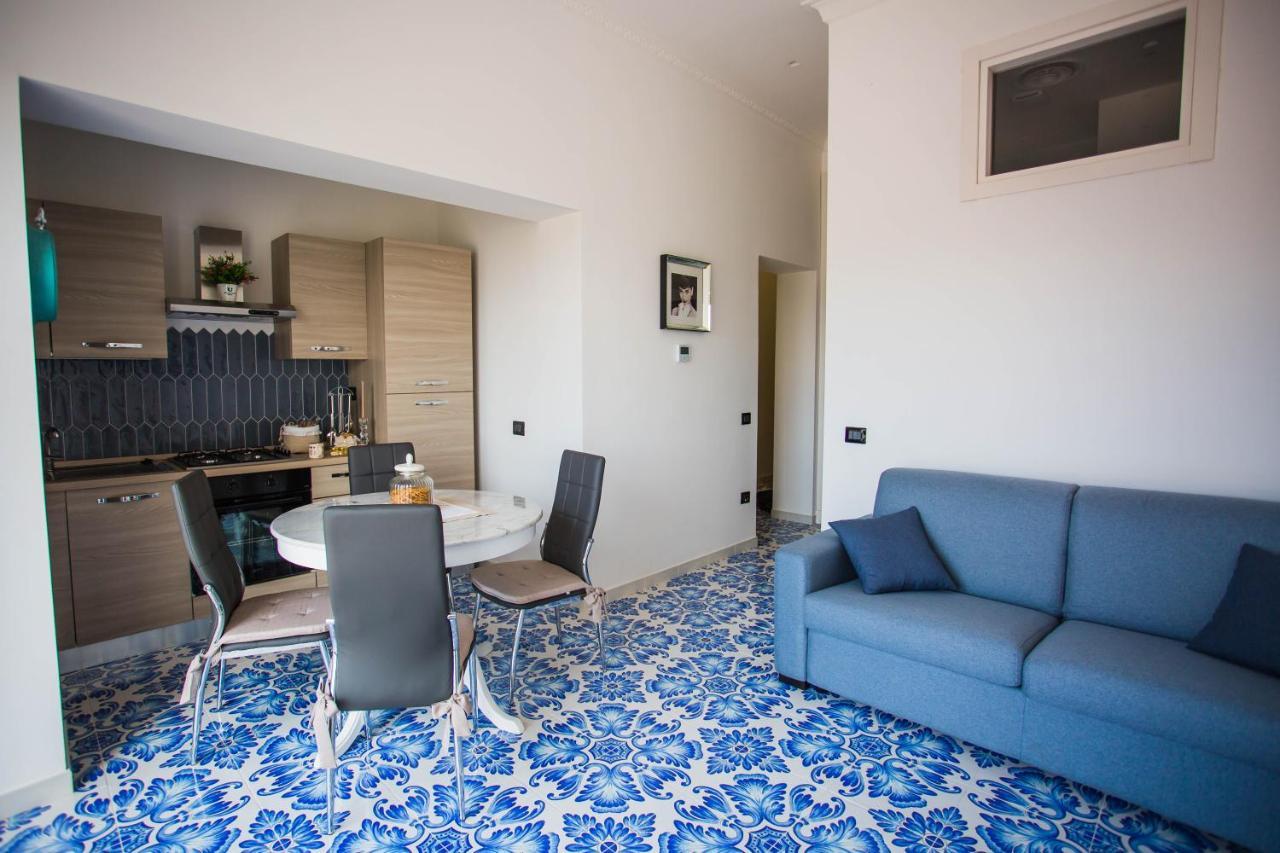 Palazzo De Gregorio Apartment Pompei SantʼAntonio Abate Dış mekan fotoğraf